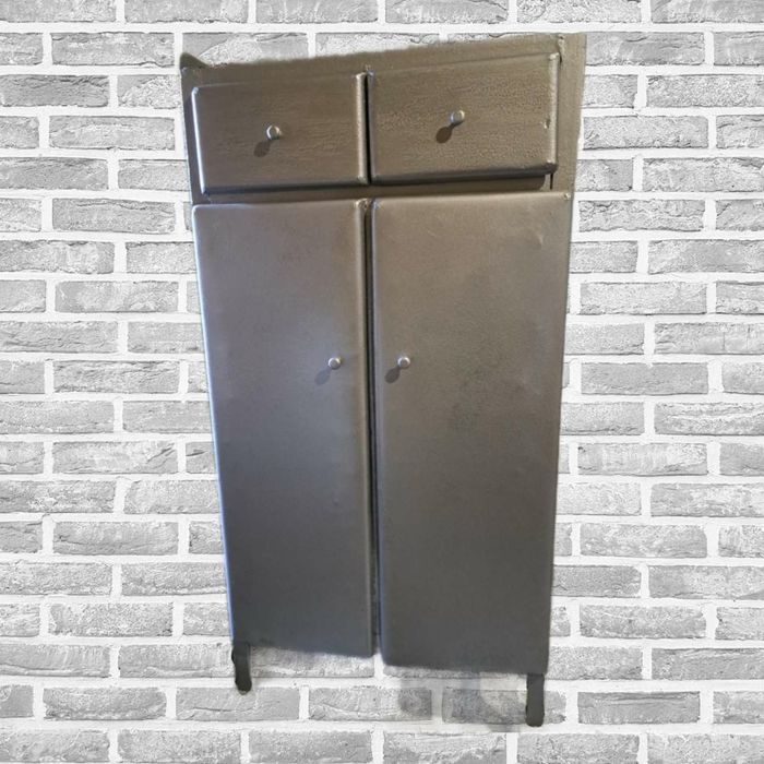 Металлический инструментальный шкаф, для инструмента 1200*605*402