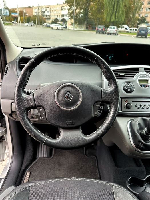 Renault scenic 2 1.6 бенз.