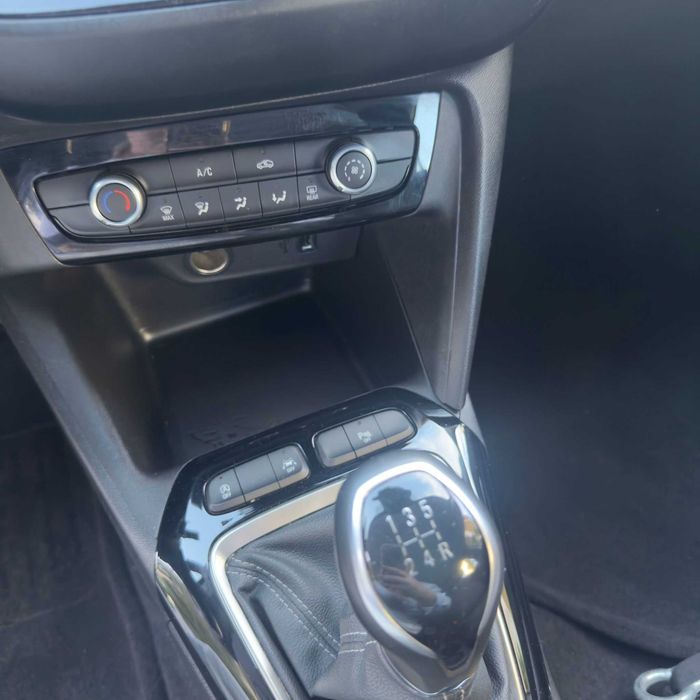 Opel Corsa 1.2 Gasolina (2023) – Como Novo!