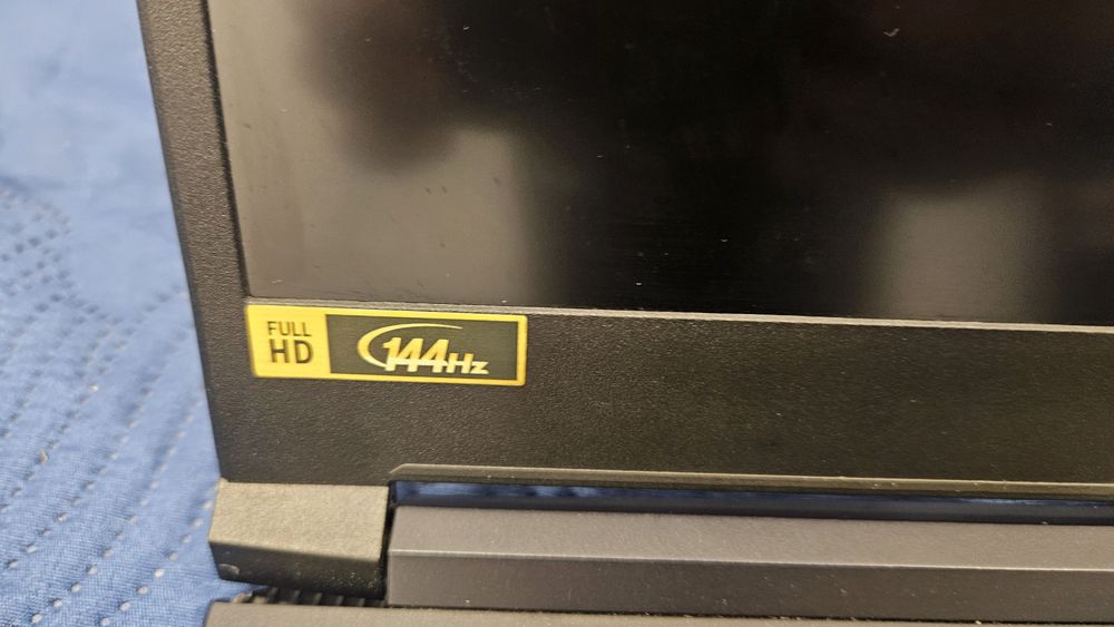 Portátil Acer Predator Helios 300