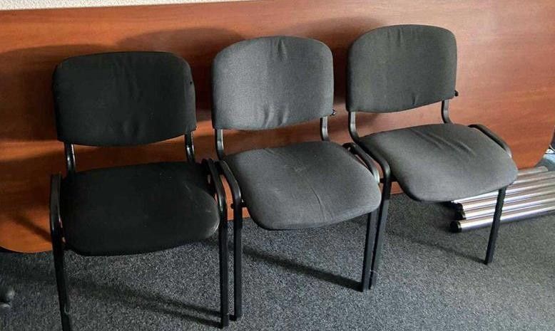 Крісло та стільці офісні бу