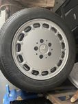 Conjunto de jantes Mercedes originais