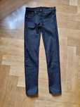 Czarne woskowane rurki H&M