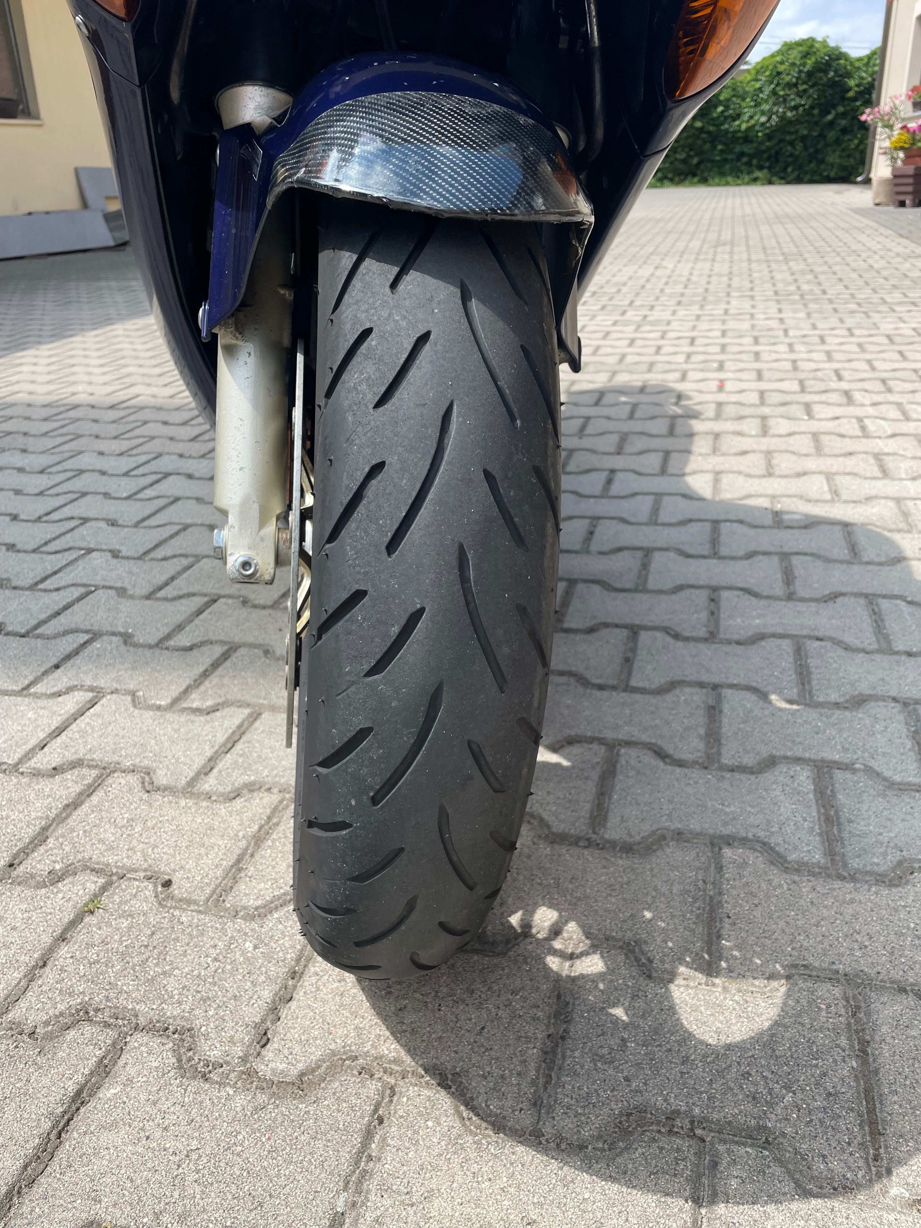 Honda vfr 800  v- tec zadbana
