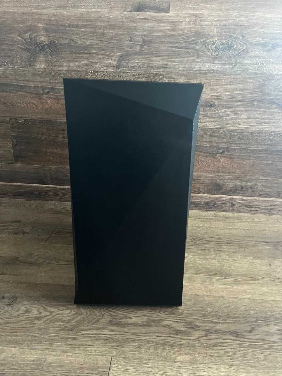 Продам настільний ПК (GeForce 4070 Ti, Core i9 16 ядер, 32GB RAM)