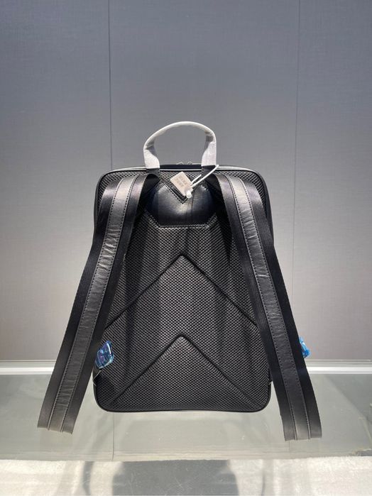 BOTTEGA VENETA мужской рюкзак портфель ранец