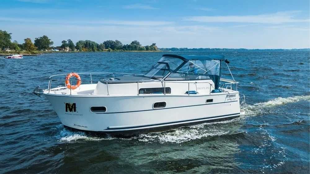 Jacht houseboat Nautika 830 LUX czarter mazury