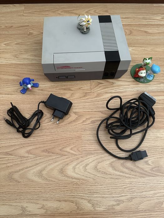 Nintendo Entertainment System(NES)
