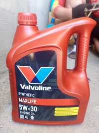 Olej valvoline 5w30 4L synthetic maxlife