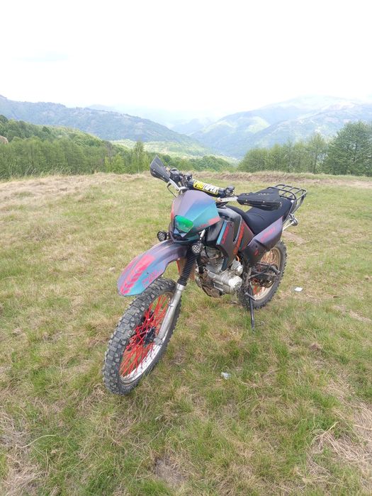 Продам Lifan 200
