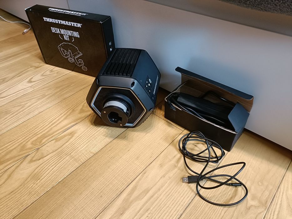 REZERWACJA Baza thrustmaster t818 kierownica Direct drive