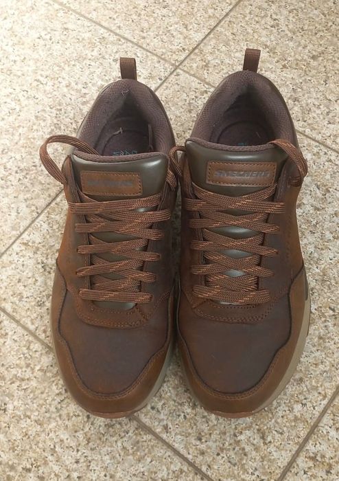 Ténis Skechers Castanhos 43, usados 2x