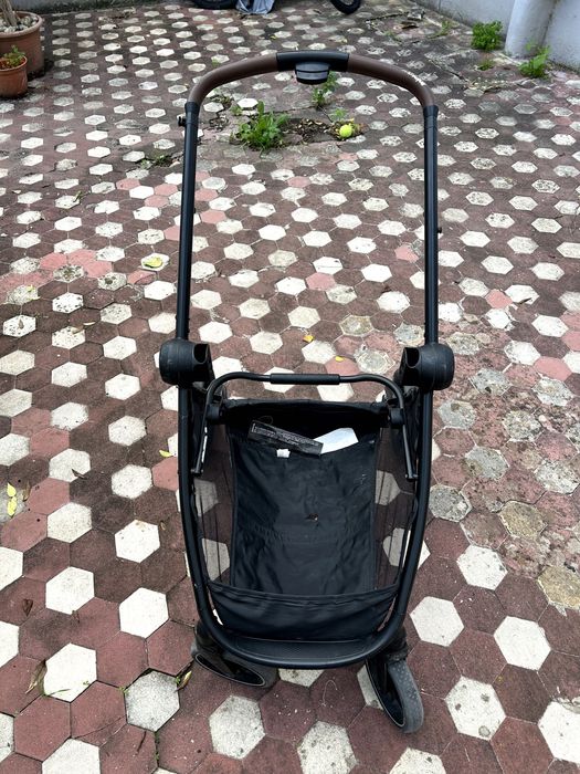 Maxi-Cosi Zelia³ Trio – Carrinho de bebé (usado)