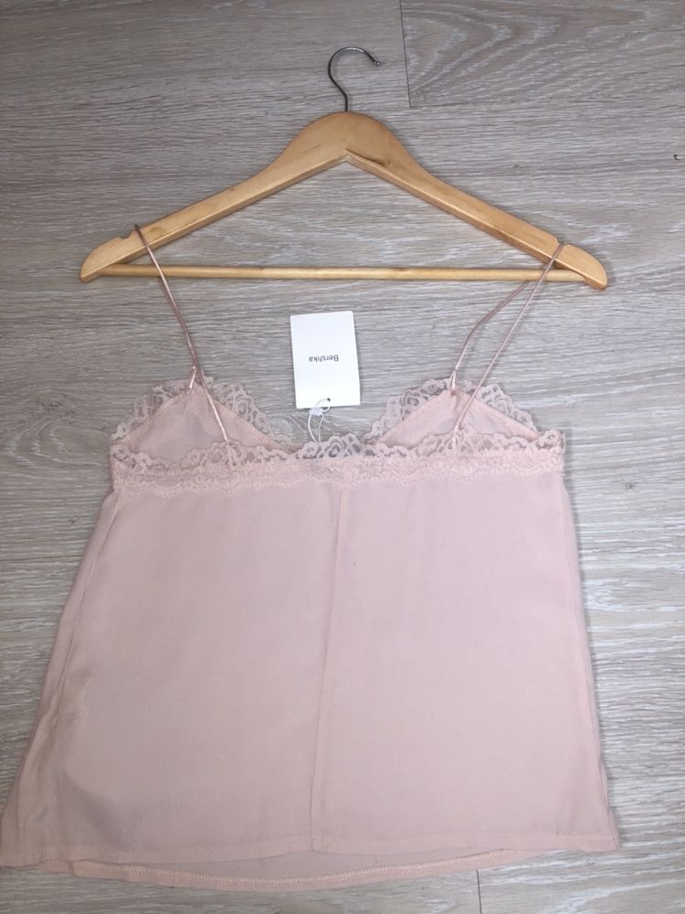 Bluzeczka Bershka xs/s nowa z metkami