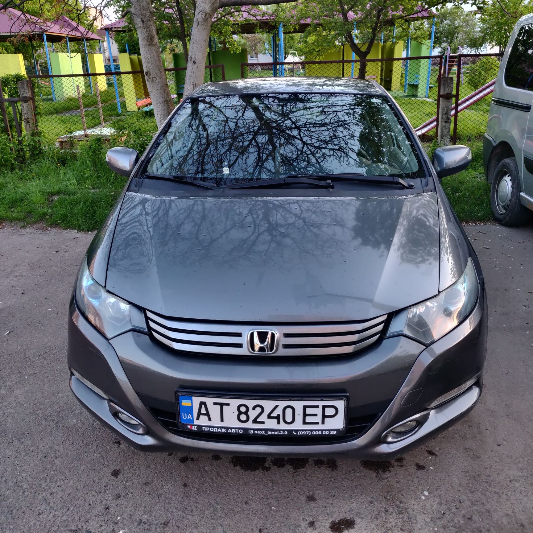 Продам автомобіль Хонда Інсайт