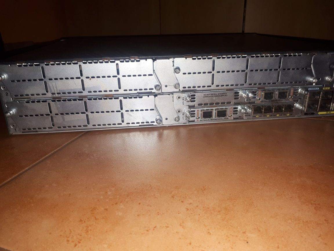 Коммутатор Cisco 3800 Series