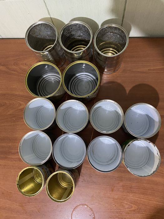 Віддам банки для окопних свічок