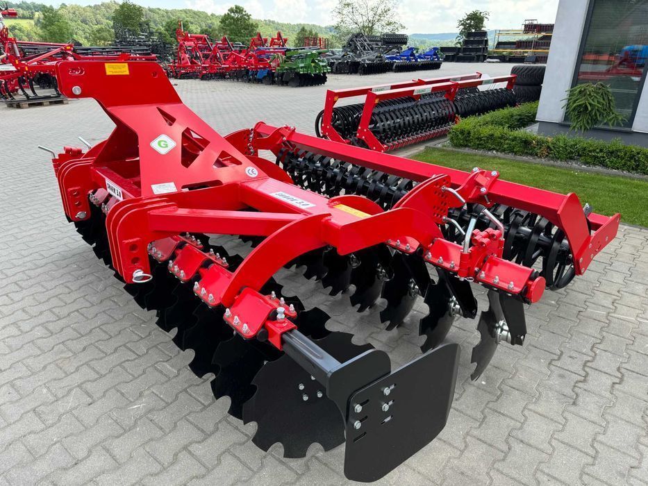 Brona talerzowa AGREGAT Grano System SHARK SHS 2,5 m 2,7 m 3 m