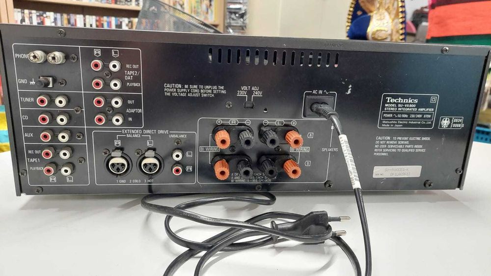 Amplificador technics modelo Su-vx800