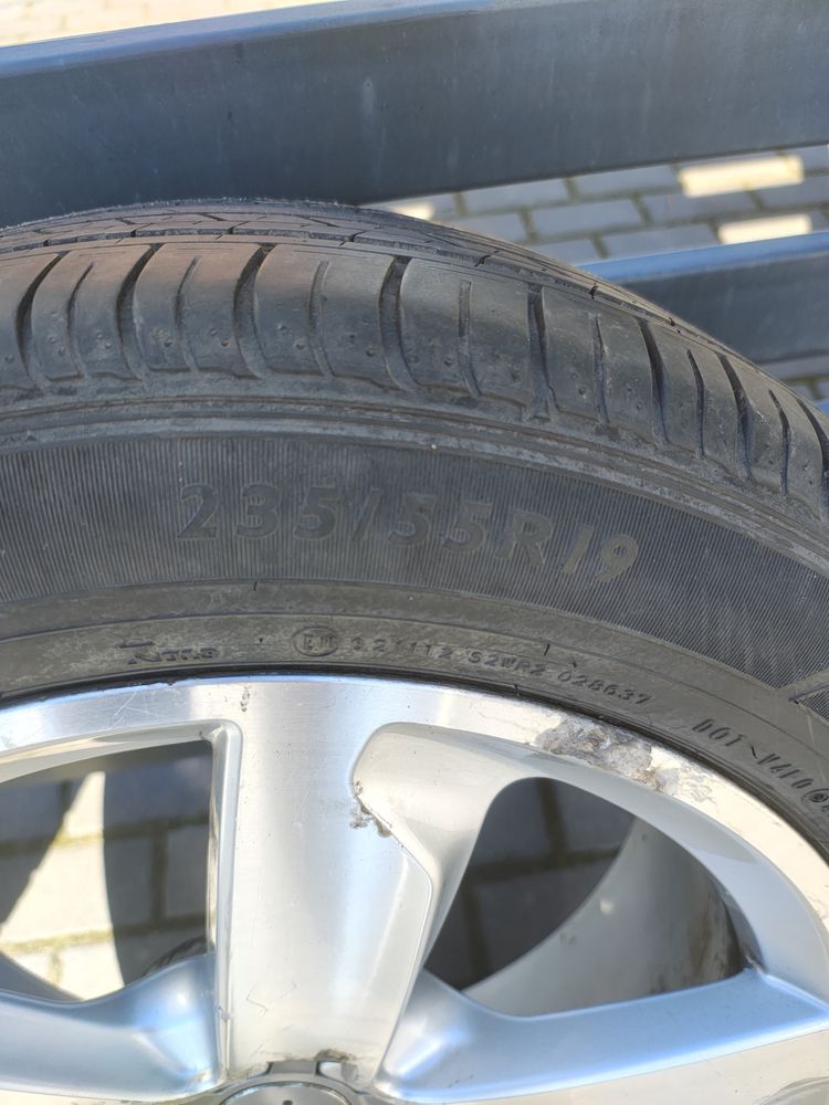 Felgi audi z oponami  q5 235/55/19