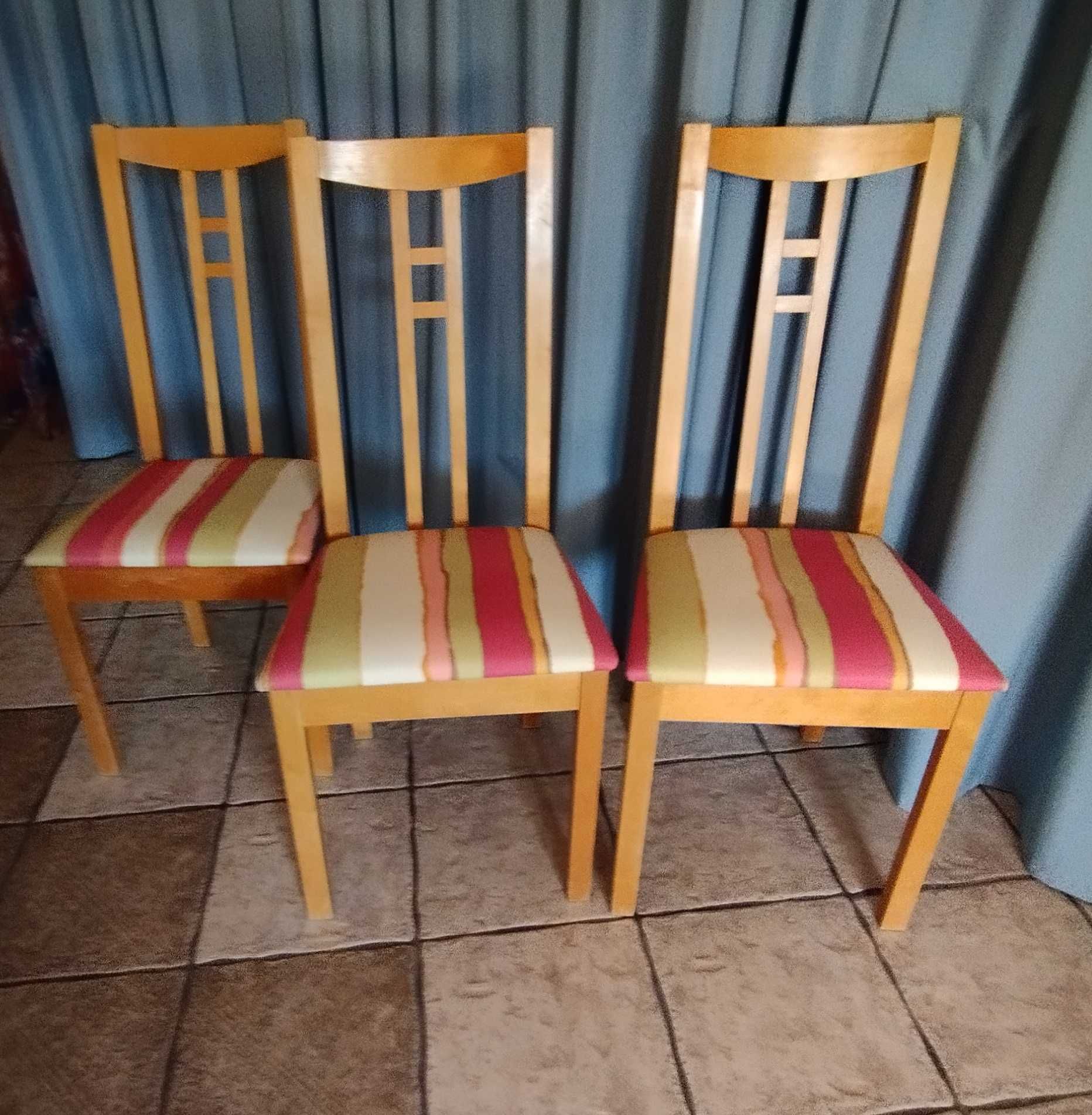 Mesa de Jantar com cadeiras
