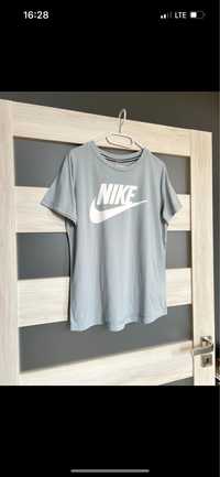 Nike koszulka z logo M