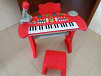 Piano de criança