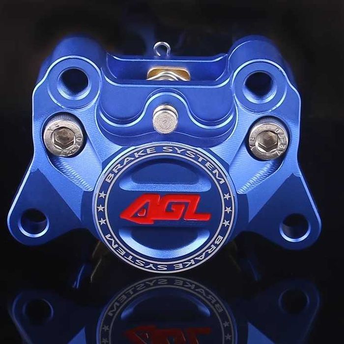 Тормозной мото суппорт гальмівний супорт скутер мотоцикл.