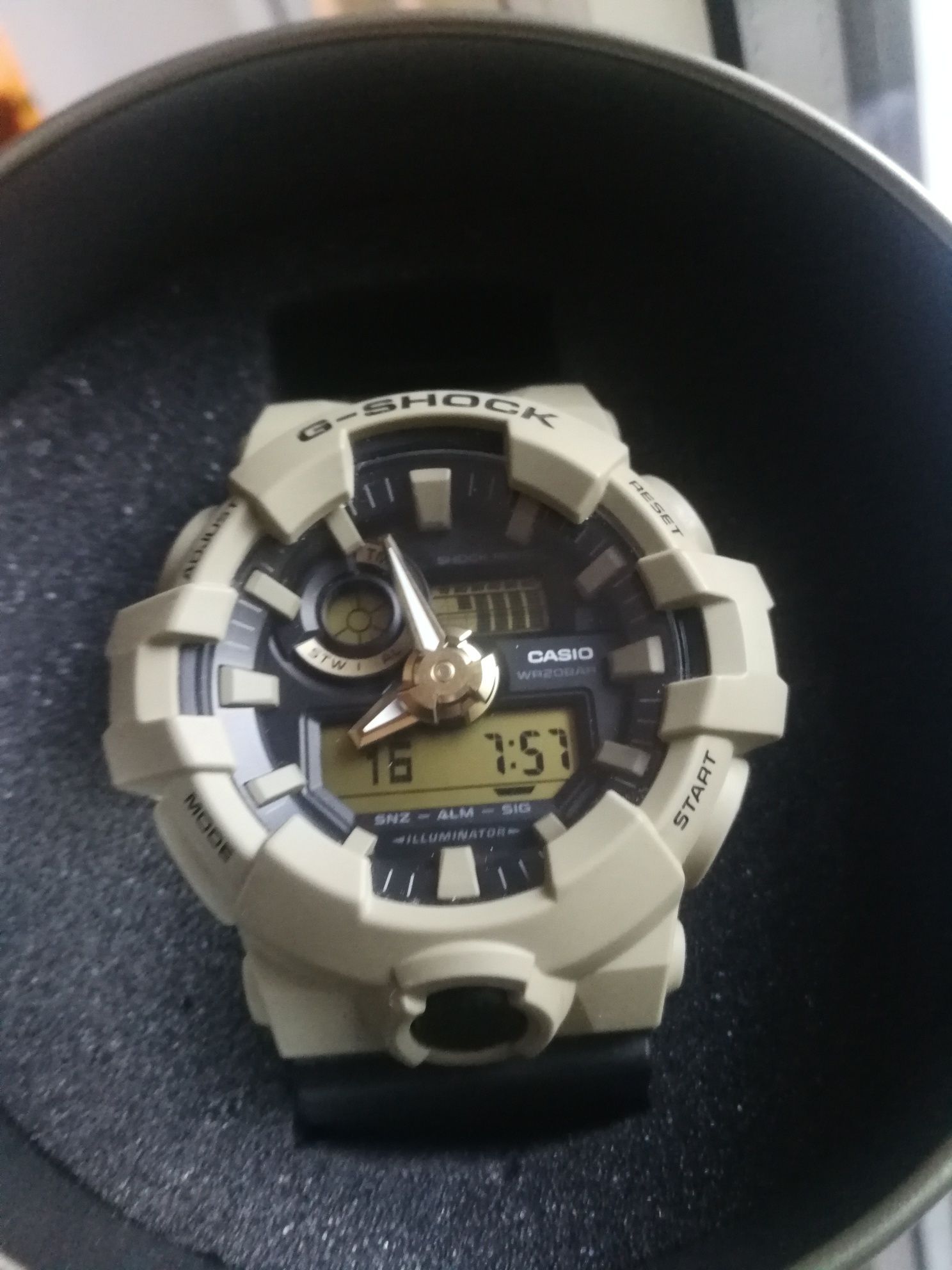 Casio GA 700 G-SHOCK