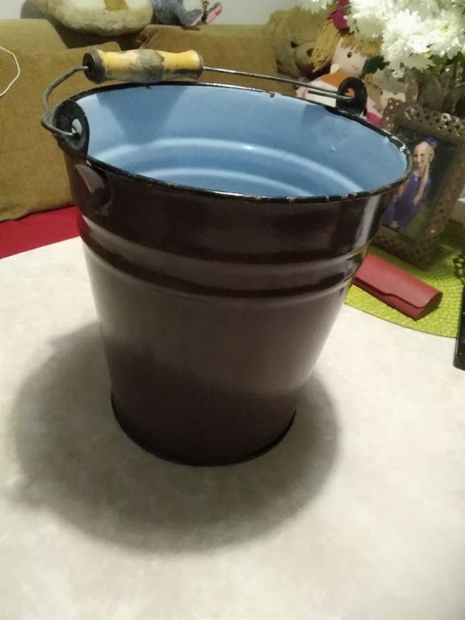 Ведро эмалированое
