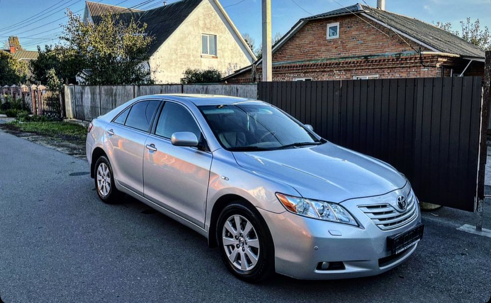 Toyota camry 40 3.5 бензин 2008 рік