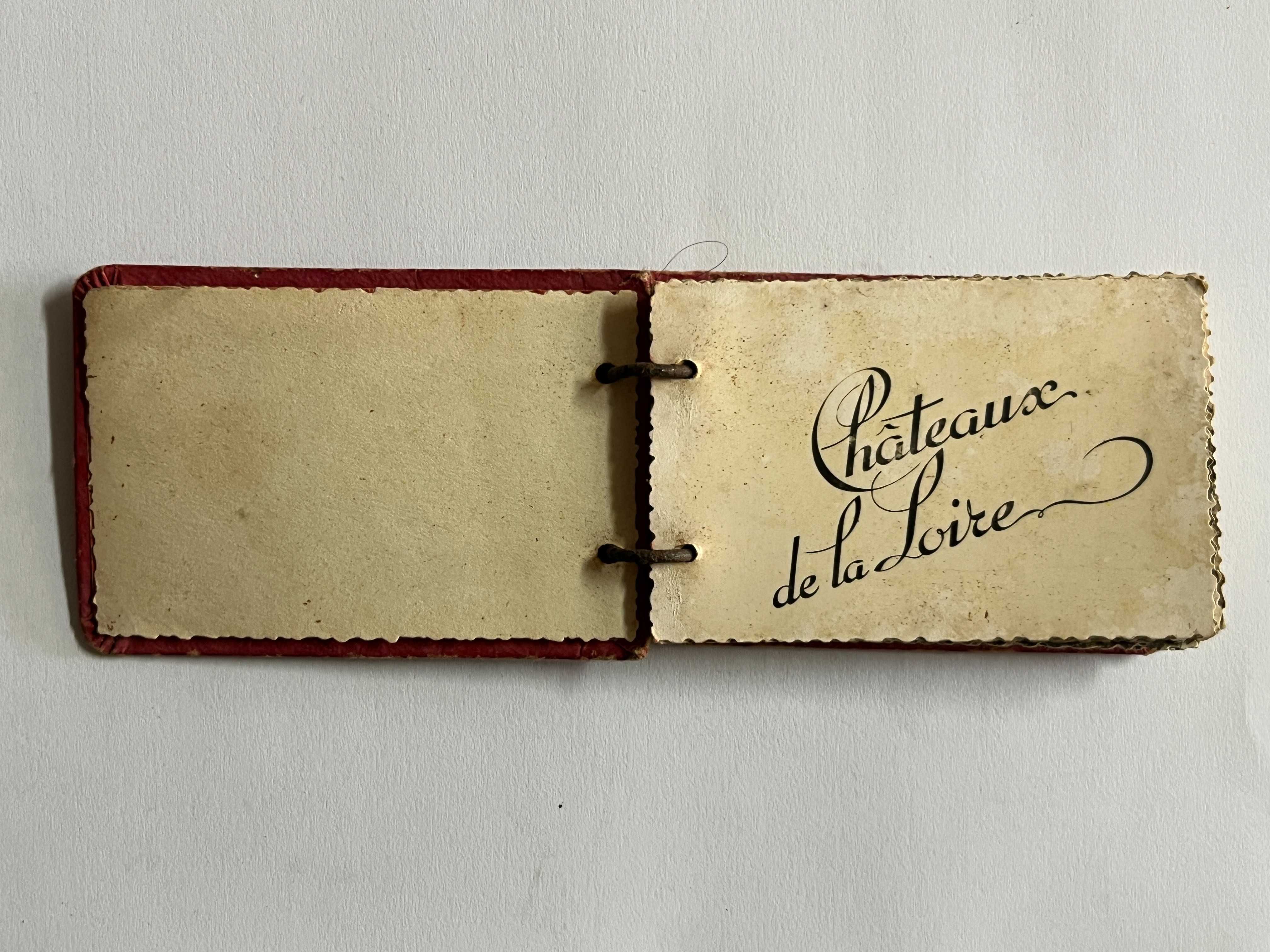 Châteaux de La Loire - Miniálbum de postais dos anos de 1940