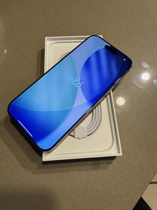 Iphone 16 pro max 256g