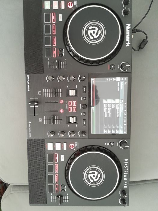 Numark mixstream pro