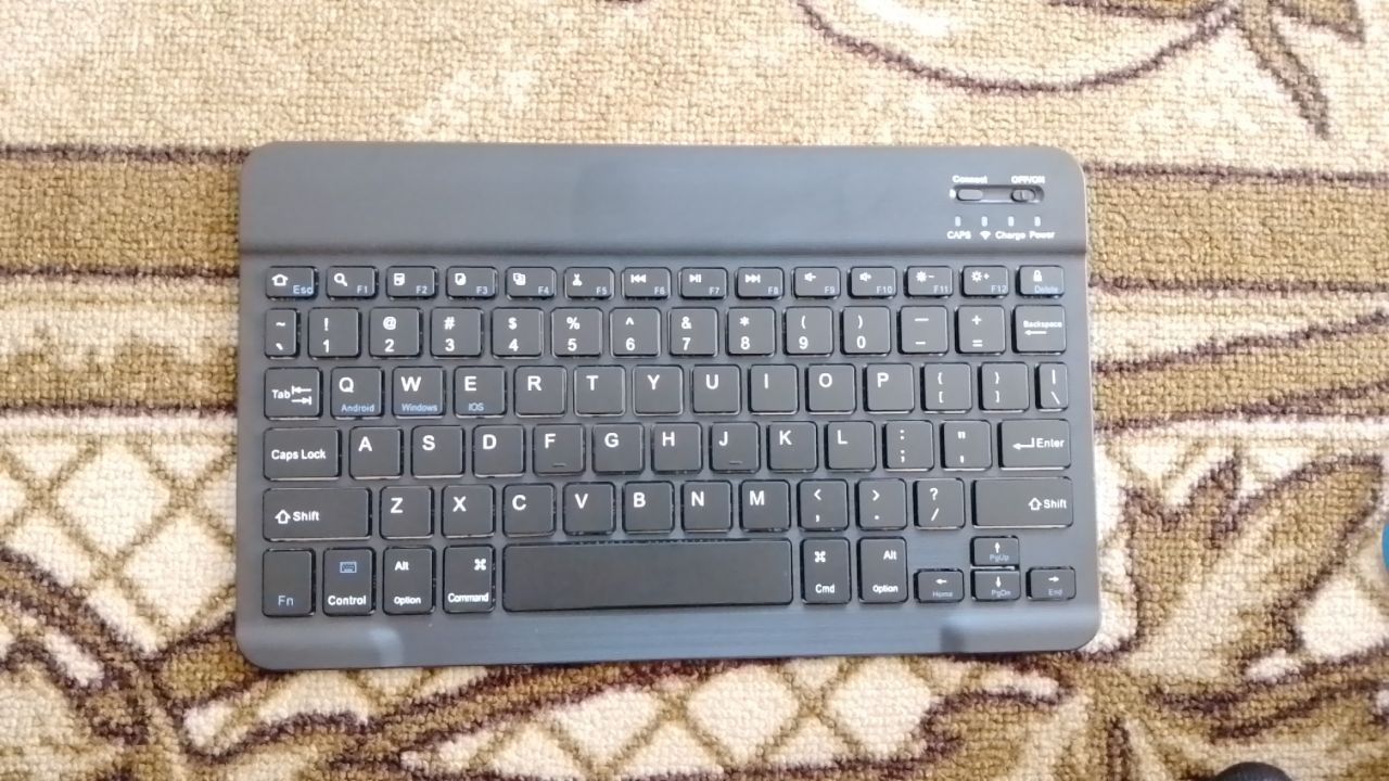 Клавіатура Bluetooth
