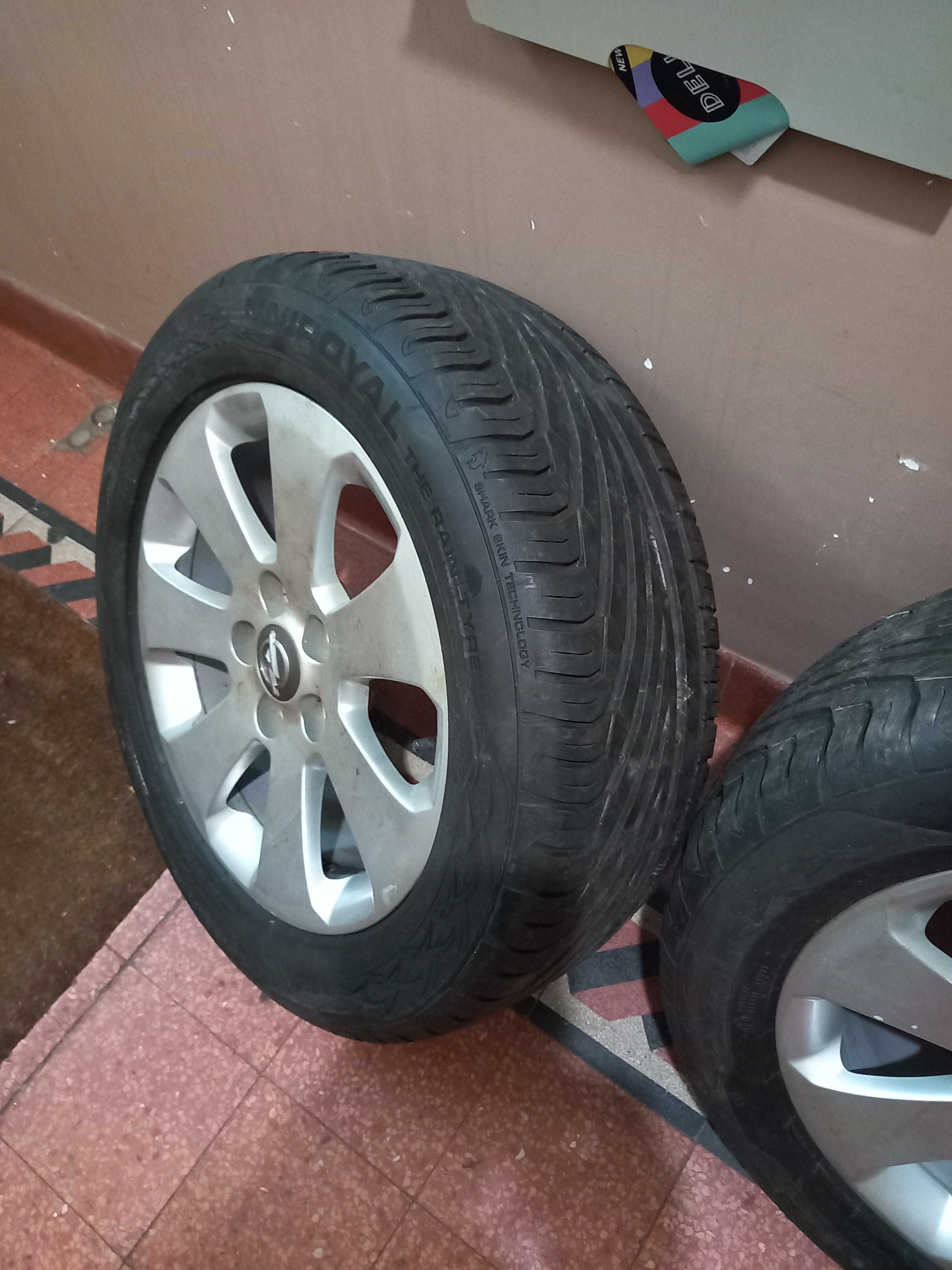 sprzedam kola do Volkswagena i kola do opla oraz kola michelin ZIMOWE