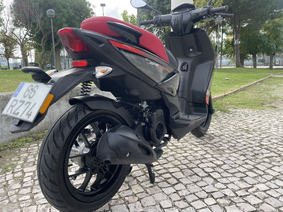 Aprilia SR Motard 125cc