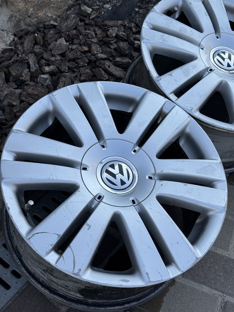 Диски Volkswagen оригінальні б/у R-16
