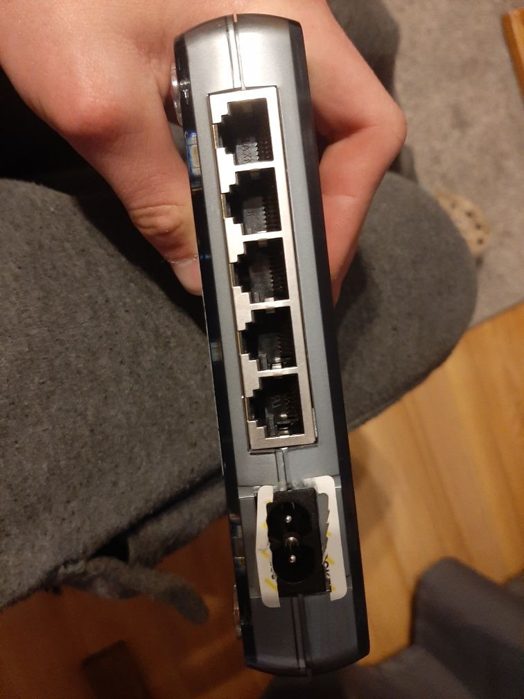 HP V1405-5 Switch
