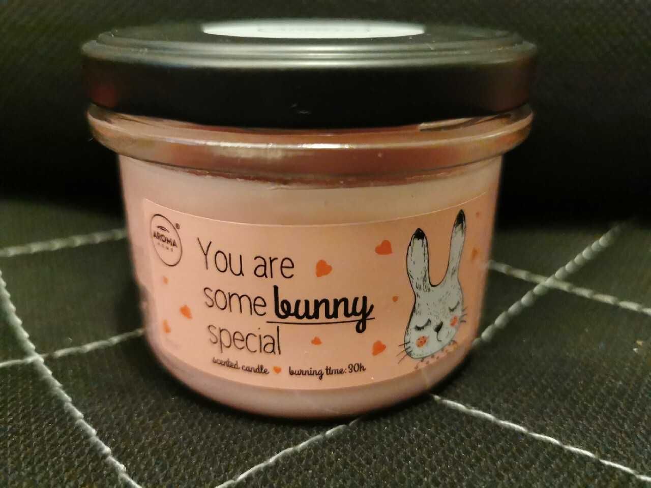 Bunny special świeca zapachowa 120g Aroma home