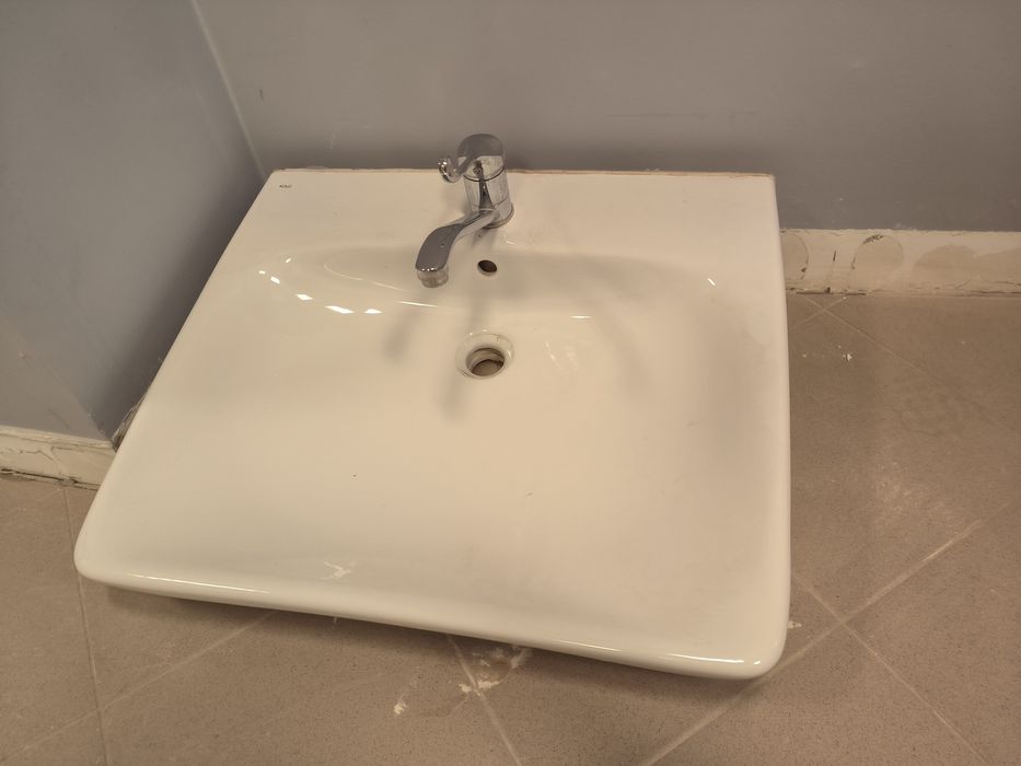 Umywalka koło nova pro 55/65cm dla osób niepełnosprawnych, z baterią
