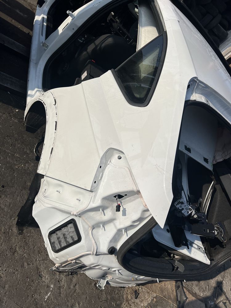 Volkswagen Taigo karoseria elementy