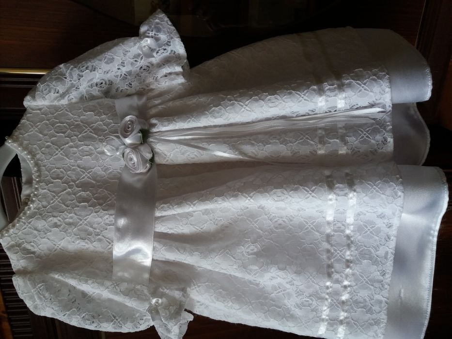 Rozm. 56 Śliczna biała sukienka bolerko czapeczka chrzest impreza