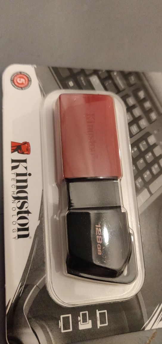 Pendrive Kingston pojemność 128 gb pamięć przenośna USB 3.2