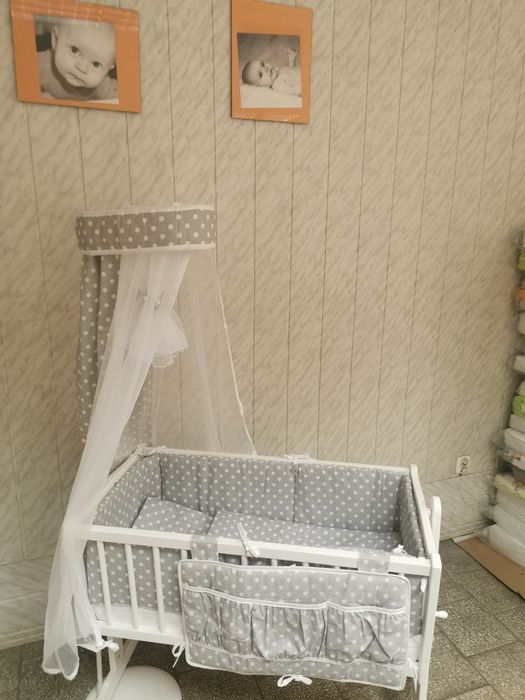 Kołyska dziecięca