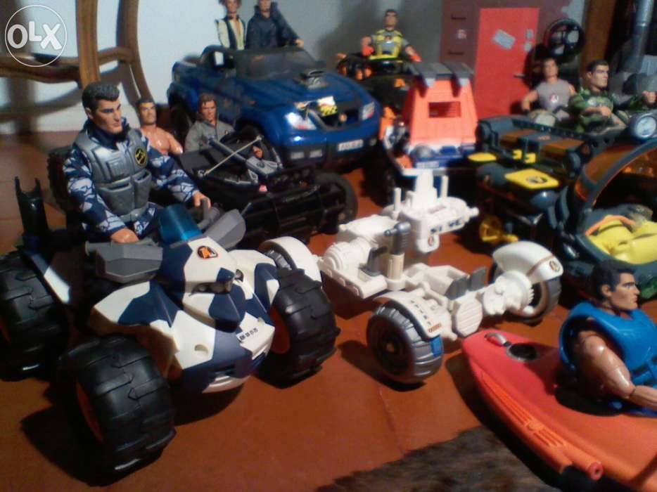 Coleção Barbie e Action Men/Ken (carros, acessórios, etc.)