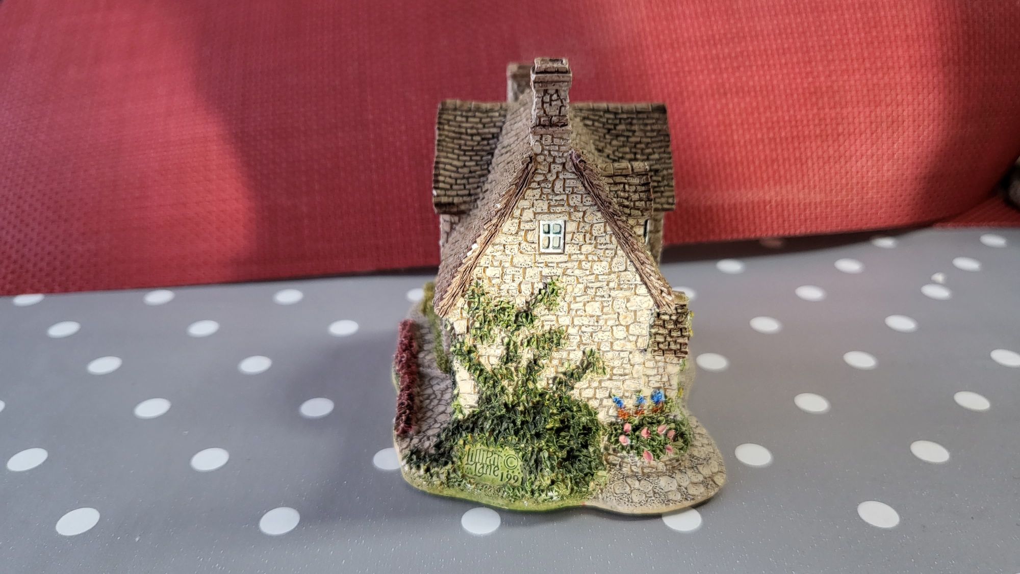 Lilliput Lane - Pear Tree House