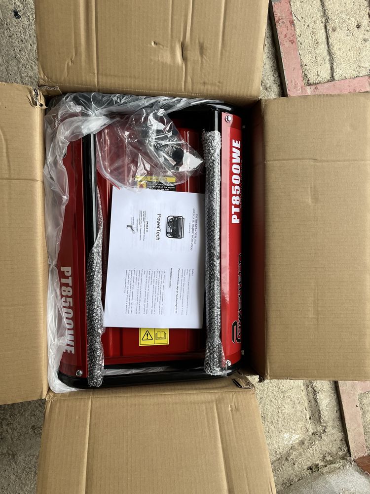 Генератор Powertech PT 8500 WE