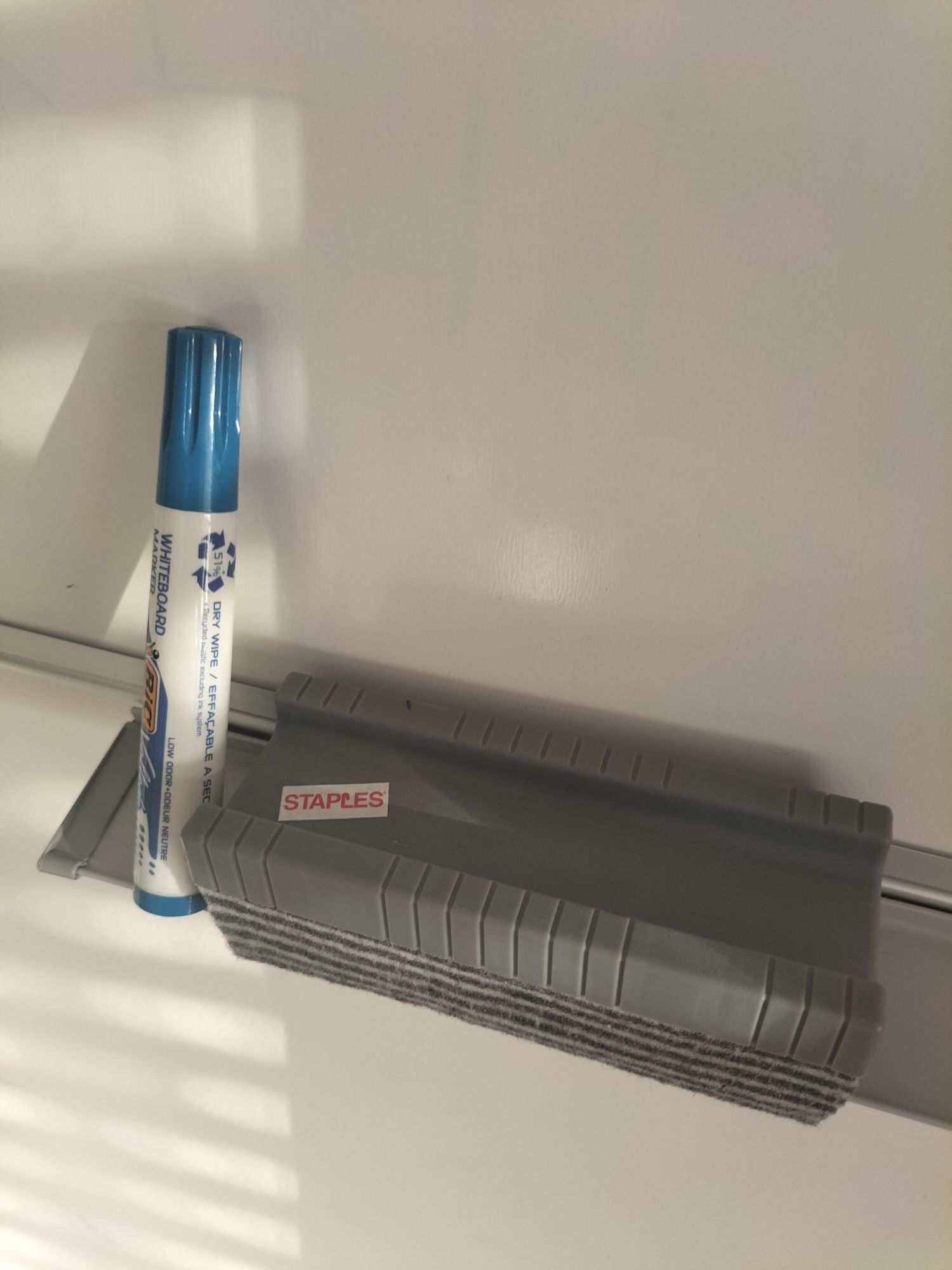 Quadro branco da staples