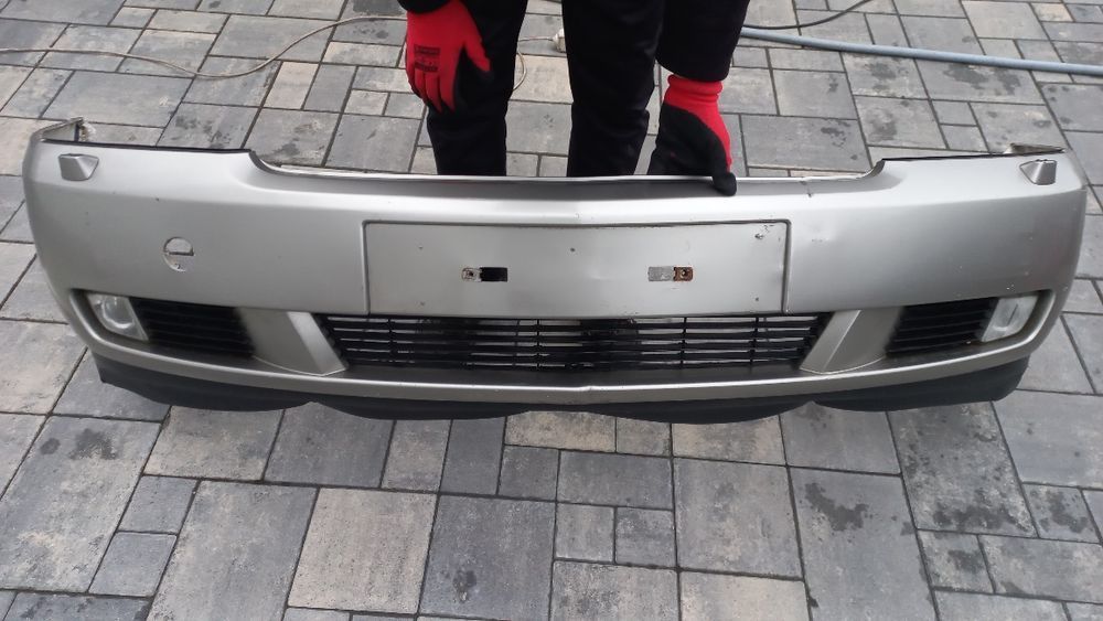 Opel Vectra c Signum 02-05 zderzak przód przedni  z158